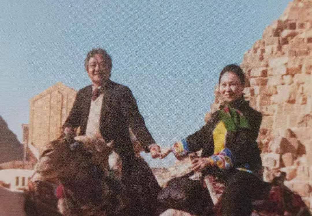 皇冠信用怎么弄_琼瑶丈夫平鑫涛皇冠信用怎么弄,怎样白手起家打造半世纪出版王国?(三)