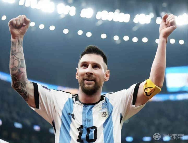 世界杯足球平台代理_体坛年收入榜出炉!詹姆斯1.26亿居首世界杯足球平台代理,梅西C罗紧随其后