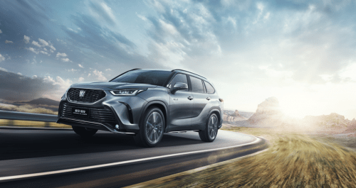 皇冠足球管理平台出租_一汽丰田皇冠陆放展示品牌魅力皇冠足球管理平台出租,需要大尺寸SUV的车友可多关注它