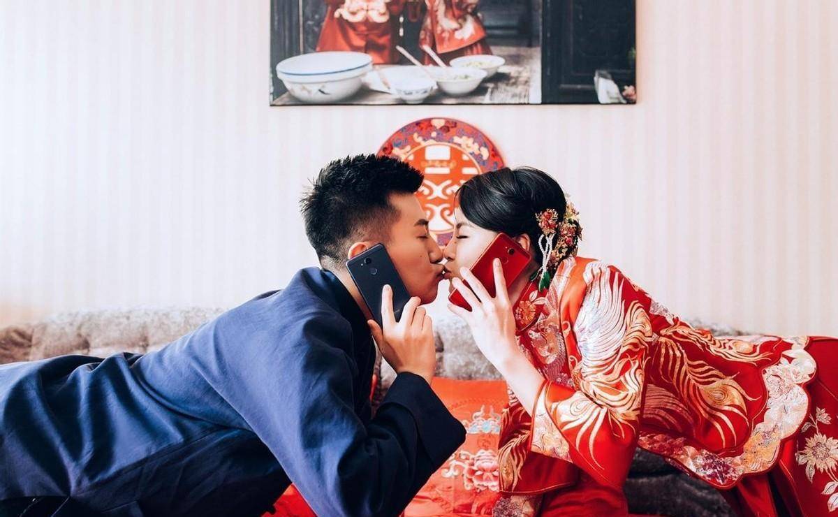 体育皇冠信用盘_辽篮球员赵继伟大婚!运动员婚礼赞助超百万体育皇冠信用盘,婚礼现场变“商场”