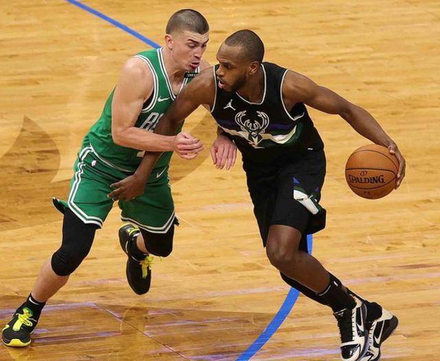 皇冠信用盘登2登3_大爆冷!3人20+锤爆字母哥皇冠信用盘登2登3,篮网笑纳渔利,反超雄鹿登东部第2