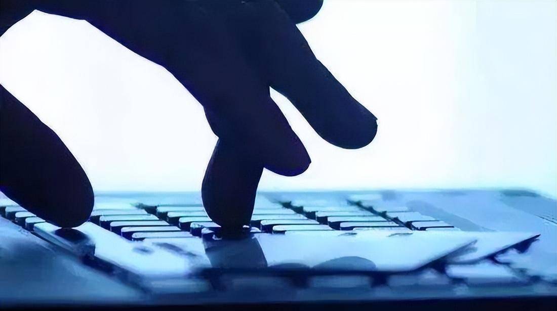 皇冠信用盘开户_老人在建行15年存120万皇冠信用盘开户,儿子结婚想取出,银行:你还倒欠13万