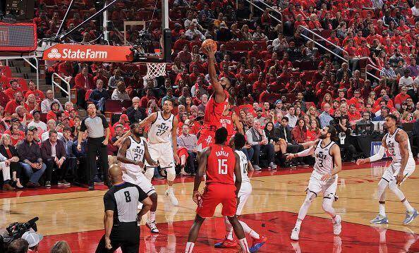 皇冠登一登二登三区别_一步“登”天!登哥轰29+10+8带队取胜皇冠登一登二登三区别,他季后赛真不掉链子