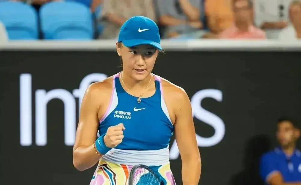 皇冠信用盘登2_避免第5次一轮游!中国21岁网球金花皇冠信用盘登2,苦战133分钟,2:1逆转获胜