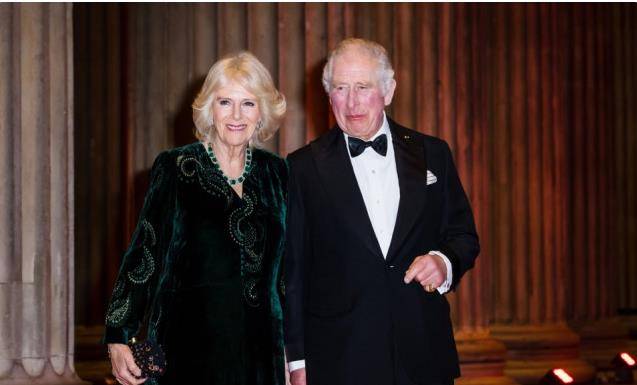 皇冠足球平台在哪里注册_女王儿子又得新冠皇冠足球平台在哪里注册,儿媳卡米拉的王后之位,还能坐上吗?