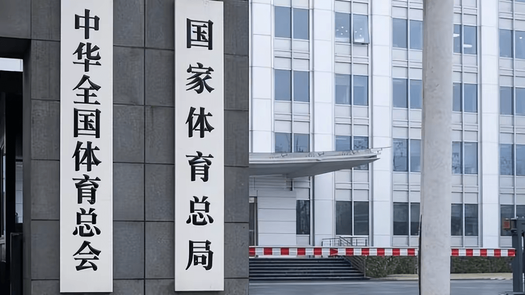 世界杯足球平台代理_蔡振华危险!第3名心腹被抓世界杯足球平台代理,反腐第10位高官落马,夫妻一起被抓