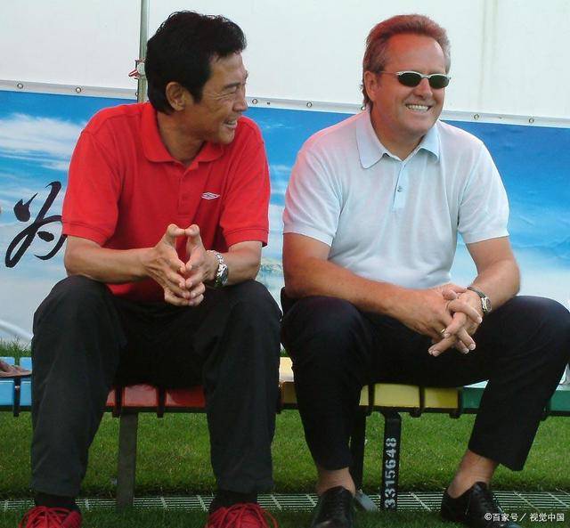 皇冠足球平台在哪里注册_郑智下课?足球机构炮制78岁名帅出山皇冠足球平台在哪里注册,媒体给广州队递补中超添乱