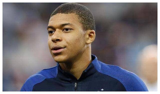 世界杯皇冠足球平台_大罗:现在的姆巴佩和我在皇马时期水平一样世界杯皇冠足球平台,比巅峰的我还差太多