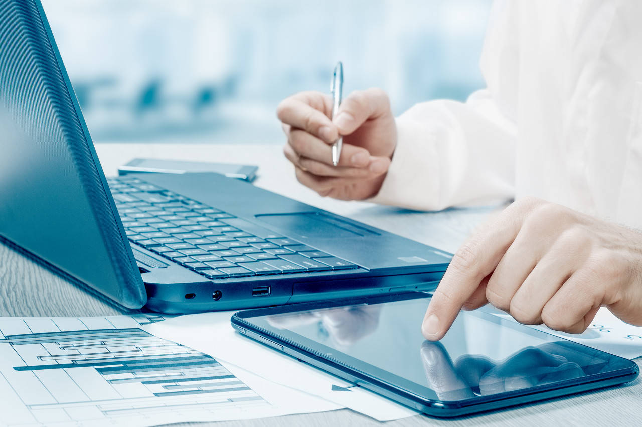 皇冠信用盘占成代理_五大上市险企个险人力去年缩减83万皇冠信用盘占成代理,加重在银保渠道布局