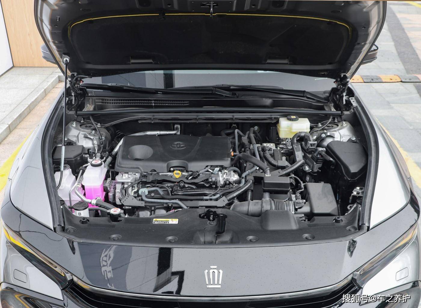 皇冠信用盘需要押金吗_侧面神似法拉利皇冠信用盘需要押金吗,入门配2.5L混合动力,入华或卖爆单?