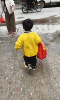 皇冠信用盘怎么弄_轻松一刻:用了这么久的表情包皇冠信用盘怎么弄,今天终于见到真人版了,哈哈哈