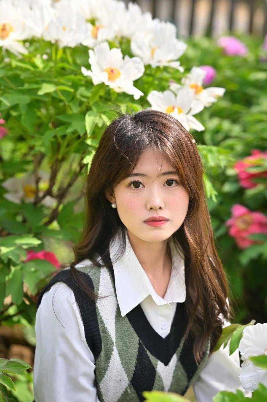 皇冠体育_@全体校友皇冠体育,齐鲁工业大学牡丹鉴赏通道开启!