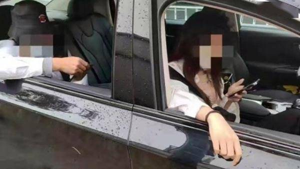 皇冠信用网平台出租_细节还原“父女不下网约车”纠纷皇冠信用网平台出租,网约车平台发声:会妥善解决信用分问题