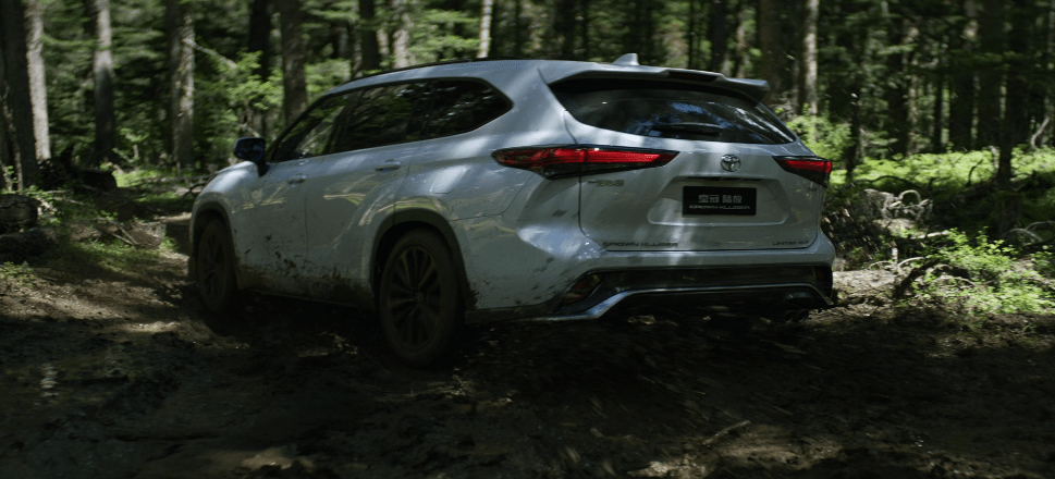 怎么注册皇冠信用盘_一汽丰田皇冠陆放的外观新颖独特怎么注册皇冠信用盘,并且内饰舒适豪华!