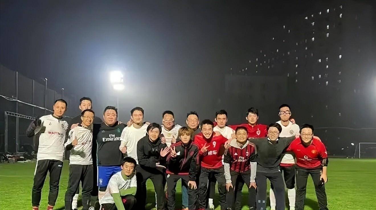 世界杯皇冠足球平台_带你解读鹿晗世界杯皇冠足球平台,“足球鹿”,凭啥可以解说世界杯英格兰对阵伊朗比赛