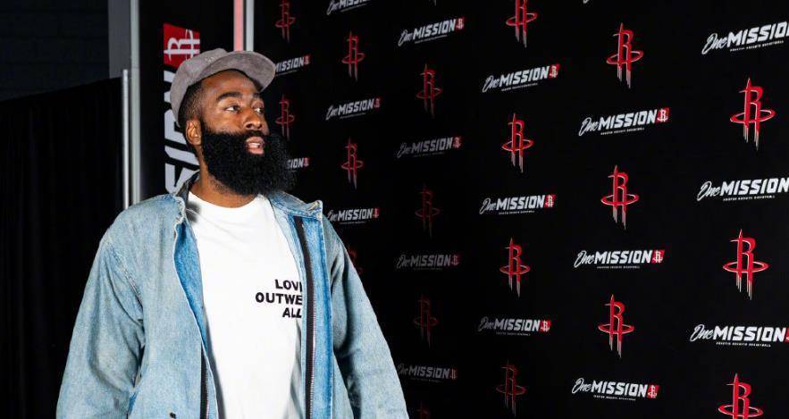 皇冠信用盘登2登3_火箭15:2超强攻击波皇冠信用盘登2登3,双登开局16中4,废柴压哨3分,卡皇吃恶犯