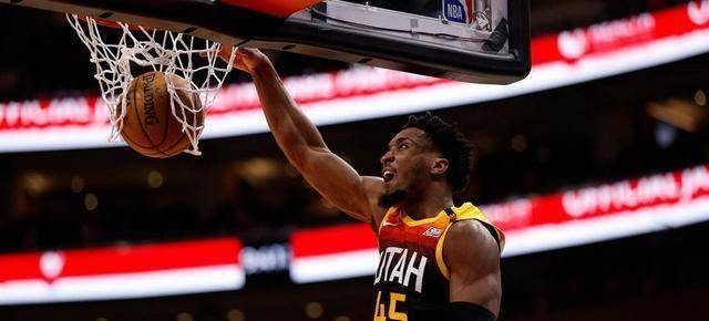 皇冠登1登2登3_美媒建议76人爵士3换1交易:米切尔联手登帝皇冠登1登2登3,2悍将+1首轮成筹码