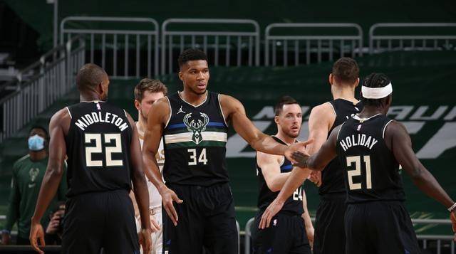 皇冠信用网登1_来了!新赛季3巨头排名出炉皇冠信用网登1,3换1交易达成,篮网小将登夏联第1