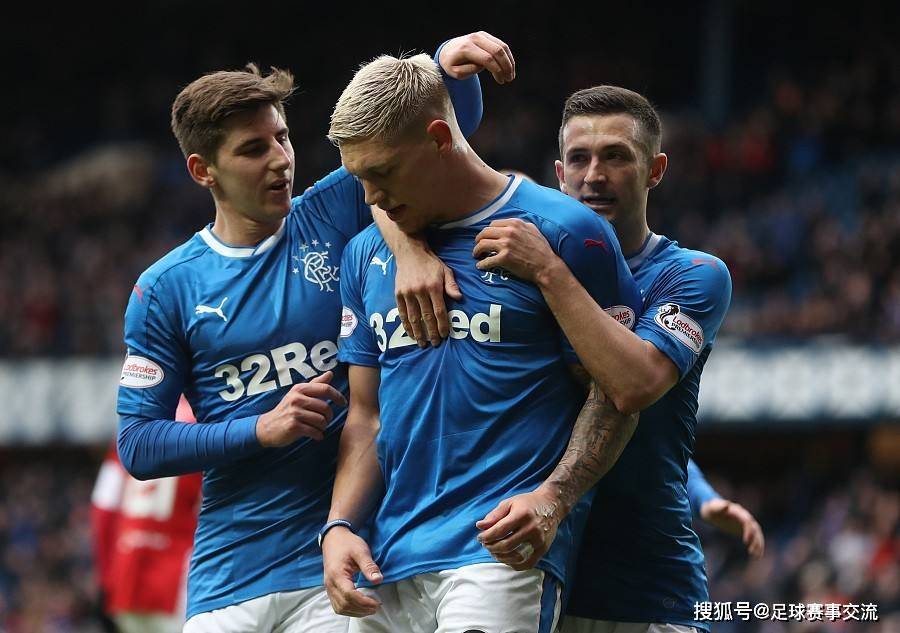 朗斯足球直播_今日足球:西布罗姆维奇vs莱切斯特城 朗斯vs里昂