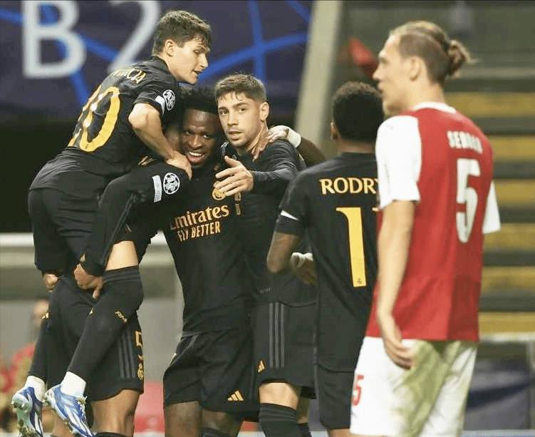 萨尔茨堡红牛VS本菲卡_2023/24赛季欧冠第6轮萨尔茨堡红牛VS本菲卡,柏林联合vs皇马,萨尔茨堡vs本菲卡