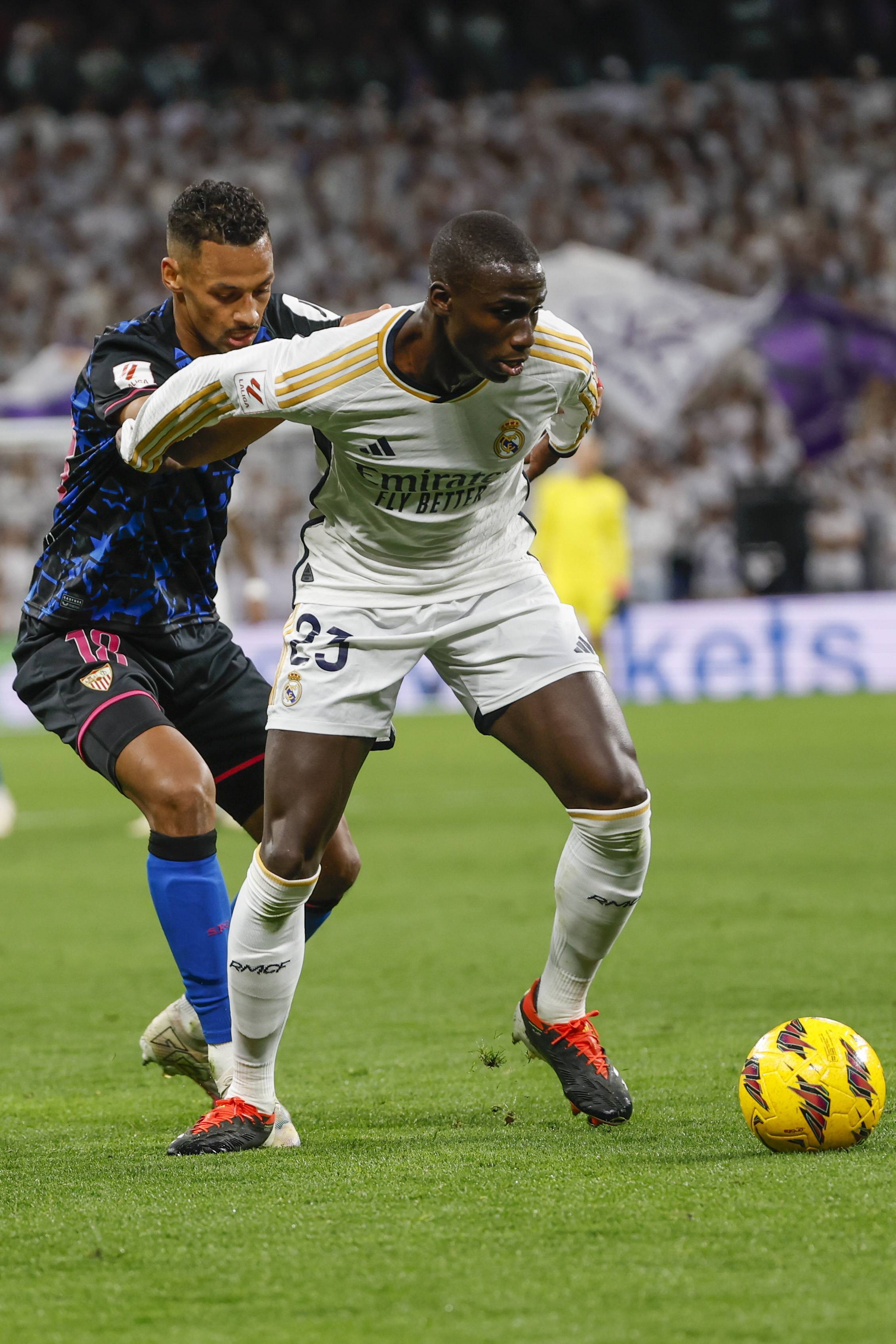 塞维利亚足球直播_足球——西甲联赛:皇马胜塞维利亚