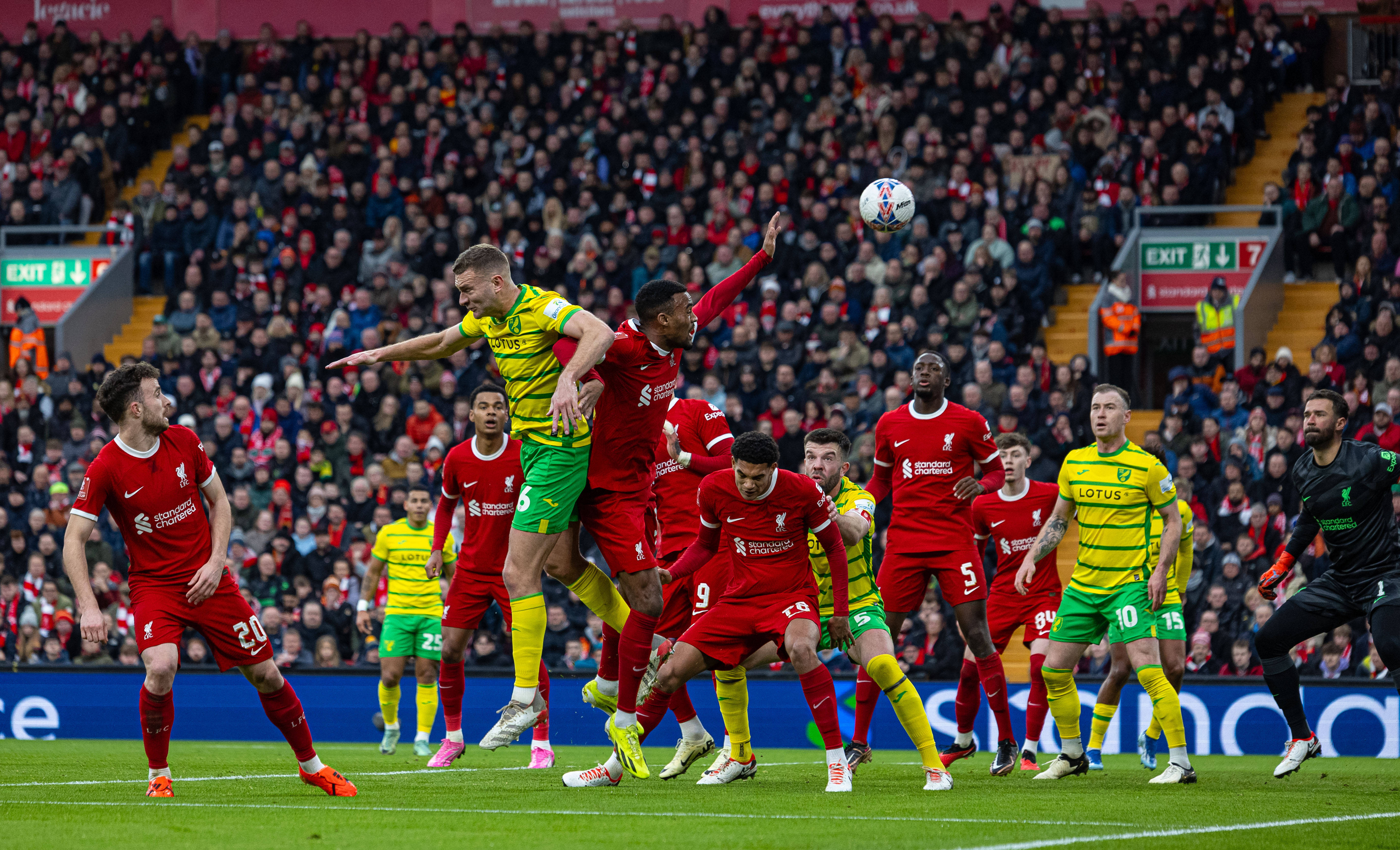 英格兰足总杯_足球——英格兰足总杯:利物浦胜诺维奇城