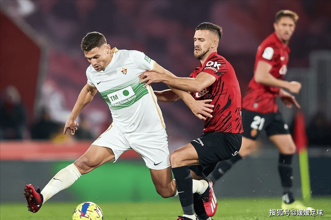 费耶诺德足球直播_今日足球:费耶诺德vs乌德勒支 兹沃勒vs阿贾克斯