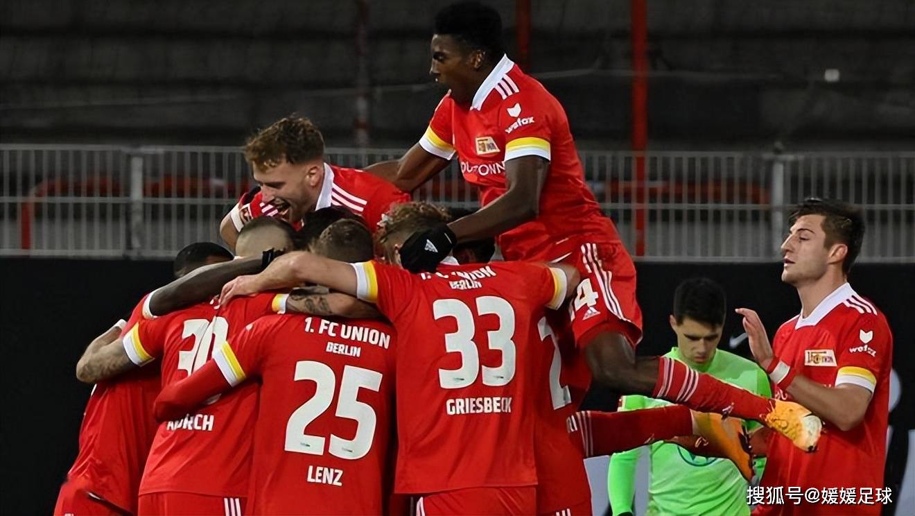 费耶诺德足球直播_今日足球:费耶诺德vs乌德勒支 兹沃勒vs阿贾克斯