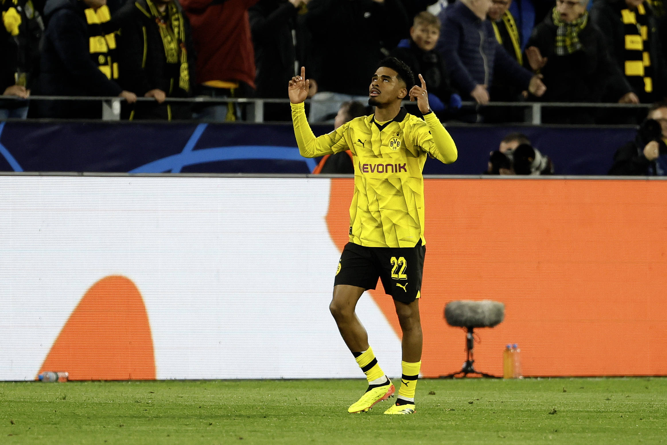 多特蒙德足球_足球——欧冠:多特蒙德晋级四强