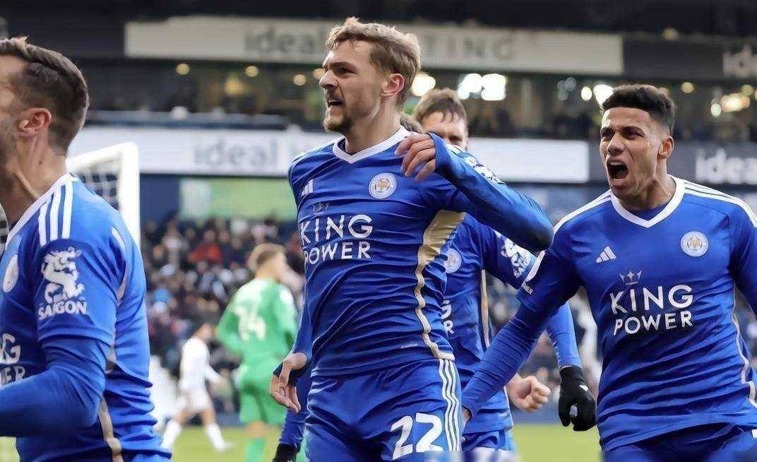 皇冠代理登1,2,3_3-1!前英超冠军重登榜首皇冠代理登1,2,3,争冠白热化:前三仅差2分,狂赚1