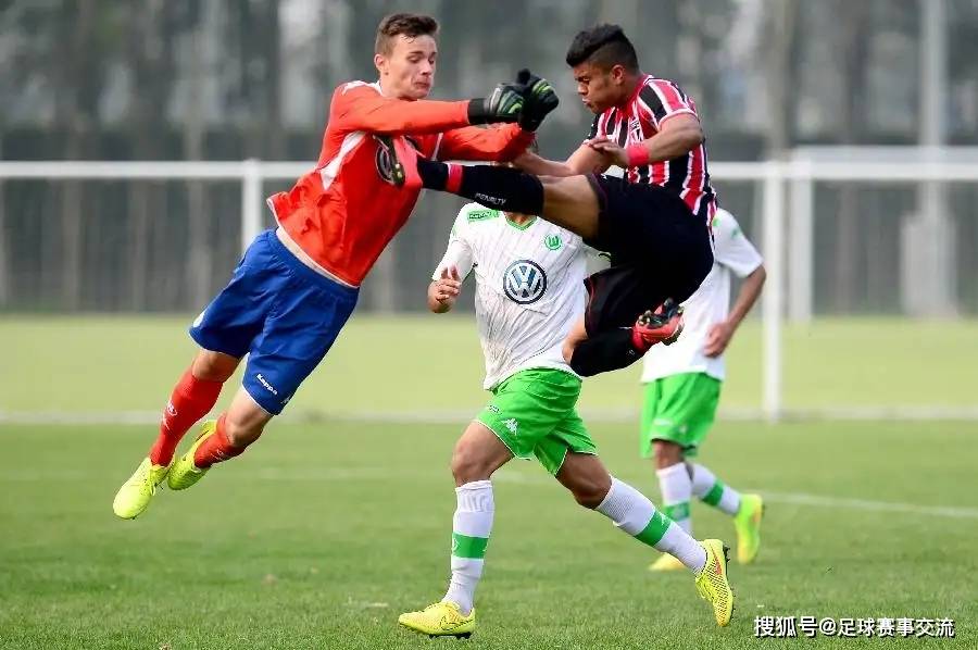 巴塞罗那足球_今日足球:博塔弗戈vs基多体育大学 铁路工场vs瓜亚基尔巴塞罗那