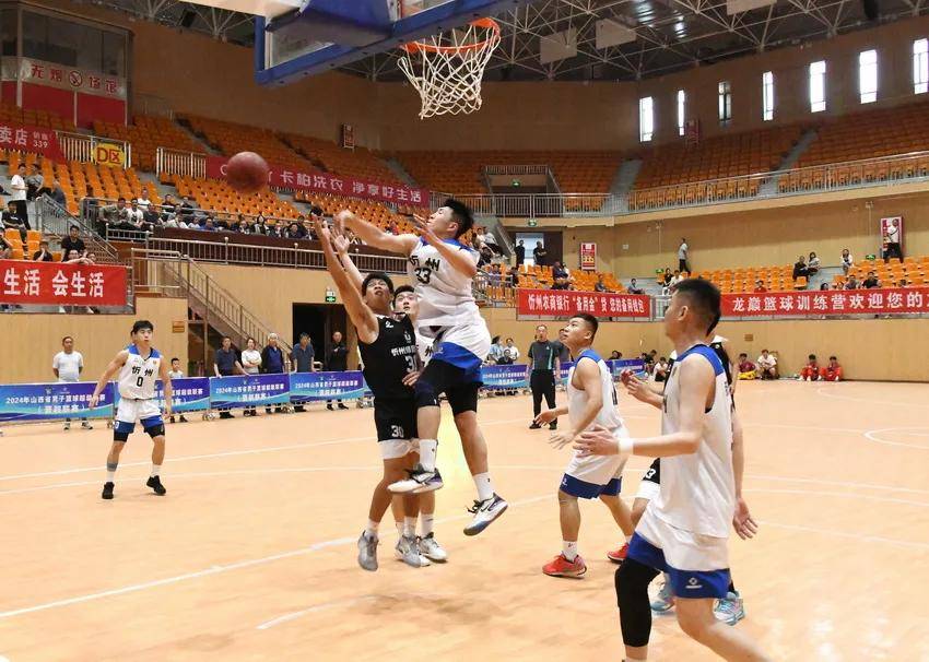 奥地利篮球超级联赛_市公安局勇夺山西省男子篮球超级联赛(晋超联赛)忻州市市直职工篮球赛冠军