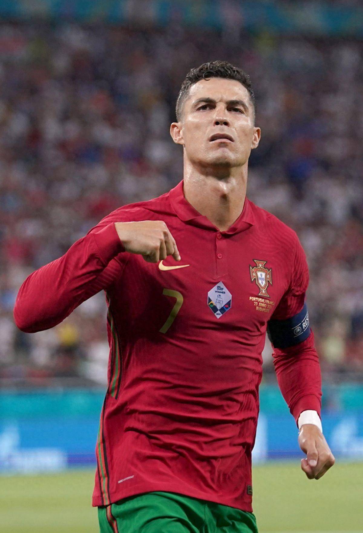 欧洲杯足球直播_中央5台直播足球时间表:今晚CCTV5直播两场欧洲杯比赛欧洲杯足球直播!附节目表