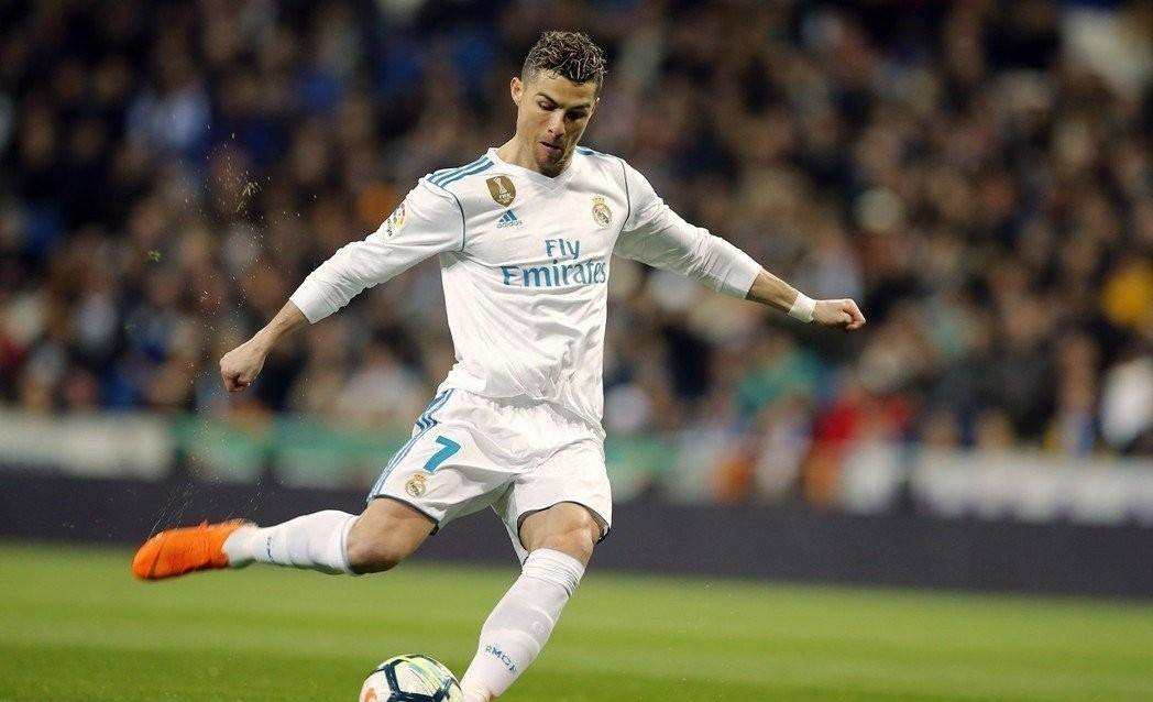 欧洲杯足球直播_中央5台直播足球时间表:今晚CCTV5直播两场欧洲杯比赛欧洲杯足球直播!附节目表