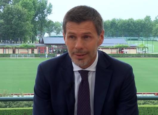 皇冠信用網会员注册网址_博班怒批罗马主席：对待托蒂和德罗西的方式可耻皇冠信用網会员注册网址，不尊重罗马传统