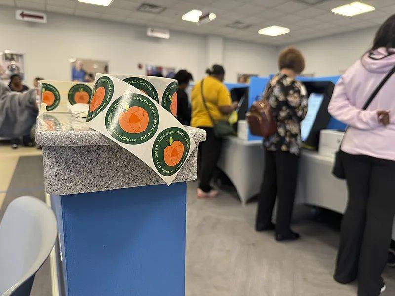 皇冠信用盘怎么代理_这个民调七大摇摆州全翻红皇冠信用盘怎么代理,特朗普胜算多大?