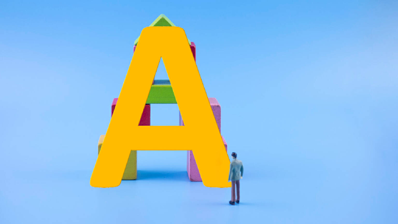 皇冠信用登1_A股收盘|沪指放量跌超1% 全市场超4200股飘绿