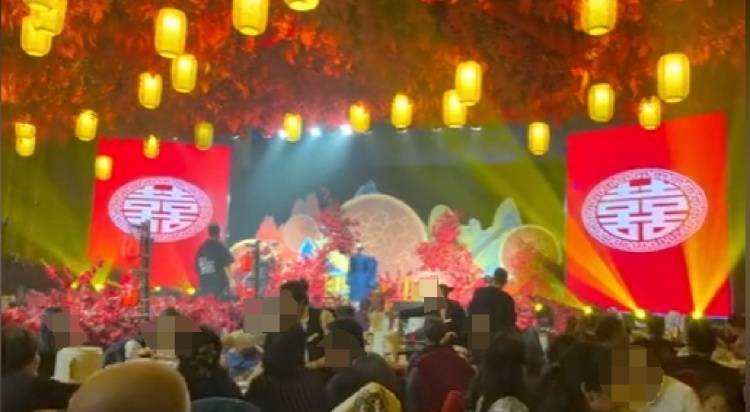 皇冠信用盘出租代理_被拐卖34年、曾感动全网的外卖小哥皇冠信用盘出租代理,寻亲成功一年后与家人反目成仇