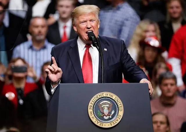 皇冠信用账号怎么开_常对中国“撂狠话”的特朗普皇冠信用账号怎么开,宣布获胜后,第一句话说了什么?