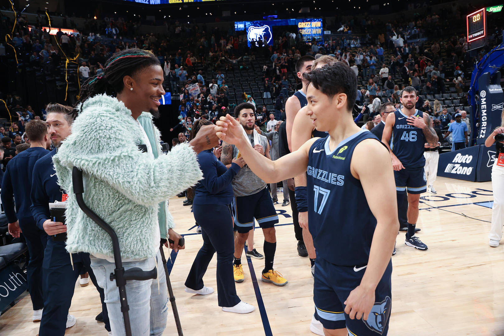 皇冠信用网登123出租_NBA开赛不到3周就遇球星伤病潮:杜兰特、锡安、莫兰特、东契奇等都伤皇冠信用网登123出租了