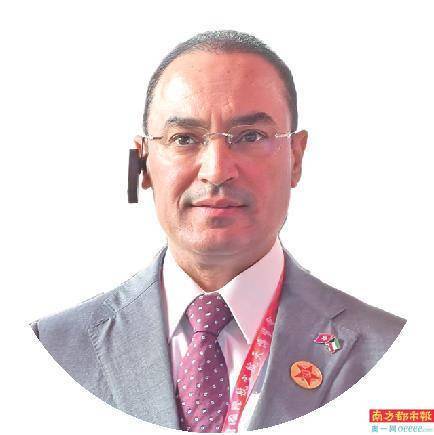 皇冠信用盘登3出租_“我还没见过这么大的飞机皇冠信用盘登3出租,太喜欢了”