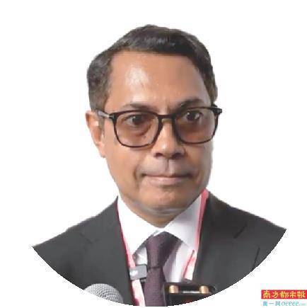 皇冠信用盘登3出租_“我还没见过这么大的飞机皇冠信用盘登3出租,太喜欢了”