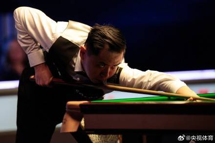 皇冠信用网账号注册_再克强敌皇冠信用网账号注册!肖国栋晋级冠中冠决赛