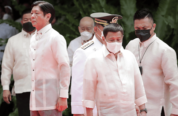 皇冠足球管理平台出租_意料之中!惨遭入狱的杜特尔特皇冠足球管理平台出租,最后悔的,就是曾经帮了马科斯一把