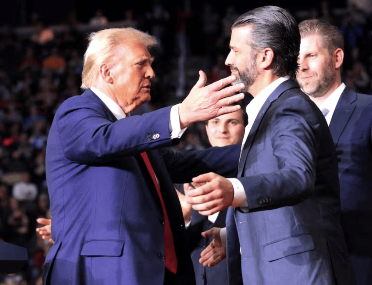 皇冠信用网开户_不到三周选定所有部长皇冠信用网开户,被指“门外汉”扎堆的特朗普2.0版内阁,将把美国带往何方?