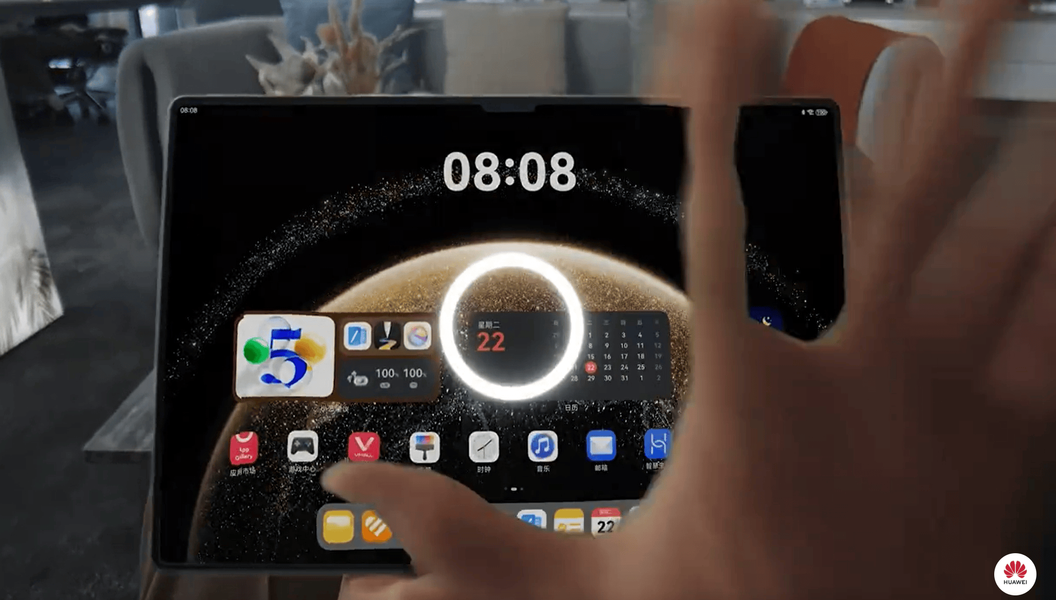 皇冠信用网在线申请_华为“史上最强大Mate”正式发布!首发卫星寻呼功能皇冠信用网在线申请,余承东:靠抄袭是没有未来的,能超越Mate的只有Mate