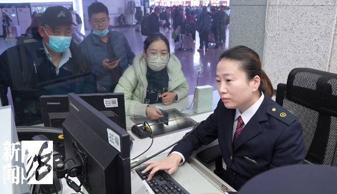 ag mos011皇冠_上海小姐姐一夜爆火ag mos011皇冠!本人直呼没想到...网友:你值得!