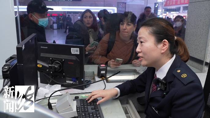 ag mos011皇冠_上海小姐姐一夜爆火ag mos011皇冠!本人直呼没想到...网友:你值得!