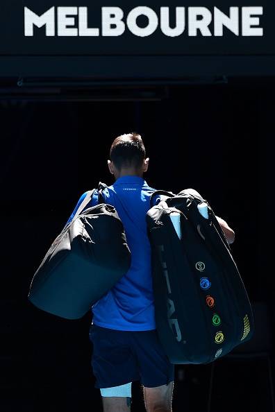 皇冠信用网开户_37岁德约科维奇澳网因伤退赛皇冠信用网开户,无缘冲击个人第25个大满贯,澳网官方发文致敬:感谢有你