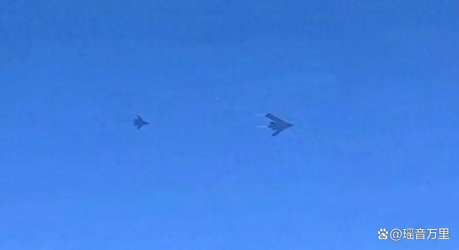 皇冠信用网在线注册_美国确认歼-36是轰炸机!态势感知颠覆性进步皇冠信用网在线注册,定义六代机标准!